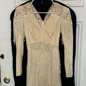 Vintage 1980 Long Sleeve Lace Off-White Dress with Tie Back